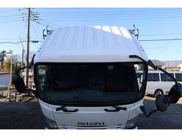 いすゞフォワードアルミブロック中型（4t）[写真06]