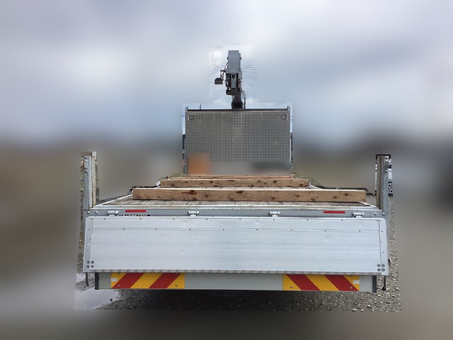 いすゞフォワードクレーン5段増トン（6t・8t）[写真10]