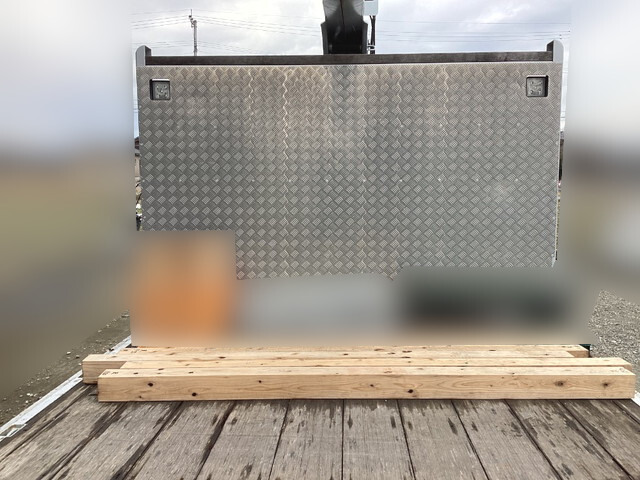 いすゞフォワードクレーン5段増トン（6t・8t）[写真11]