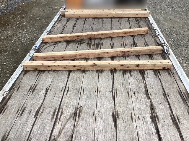 いすゞフォワードクレーン5段増トン（6t・8t）[写真12]