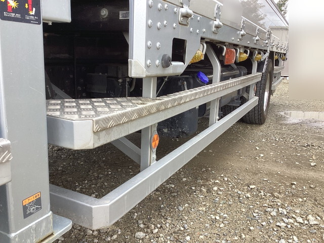 いすゞフォワードクレーン5段増トン（6t・8t）[写真24]