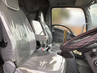 いすゞフォワードクレーン5段増トン（6t・8t）[写真36]