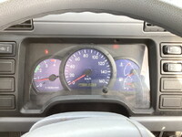 三菱ふそうキャンタークレーン付小型（2t・3t）[写真17]