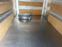 トヨタトヨエースアルミバン小型（2t・3t）[写真12]