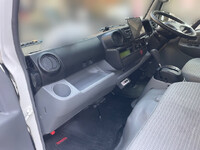 トヨタトヨエースアルミバン小型（2t・3t）[写真31]