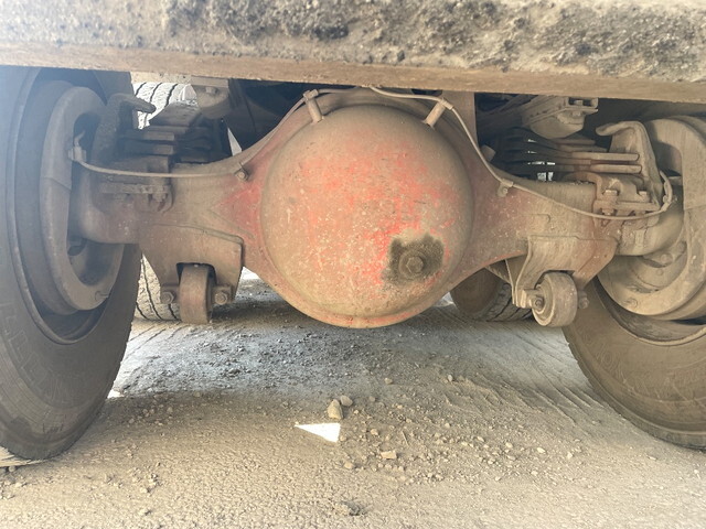 三菱ふそうスーパーグレートダンプ大型（10t）[写真25]