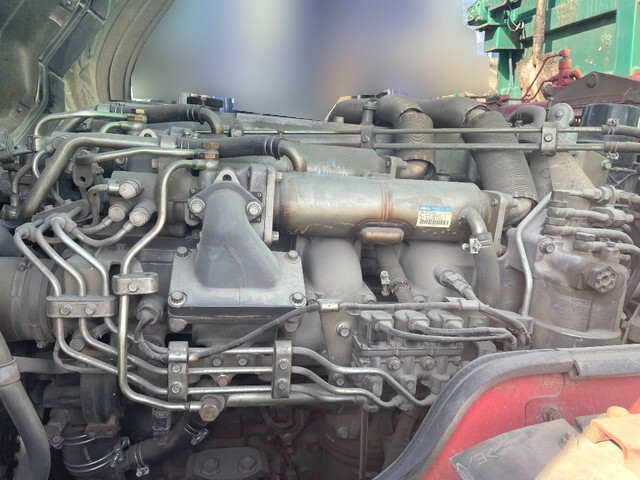 三菱ふそうスーパーグレートダンプ大型（10t）[写真27]