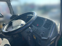 三菱ふそうスーパーグレートダンプ大型（10t）[写真34]