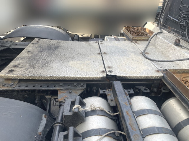 日野プロフィアトレーラーヘッド（トラクターヘッド）大型（10t）[写真08]