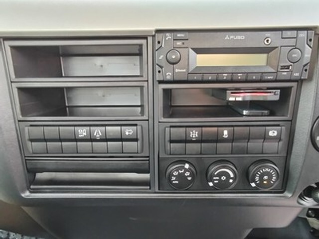 三菱ふそうファイターダンプ中型（4t）[写真27]