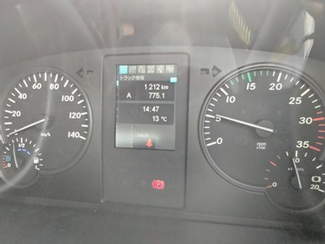 三菱ふそうファイターダンプ中型（4t）[写真29]