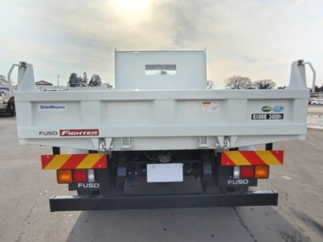 三菱ふそうファイターダンプ中型（4t）[写真07]