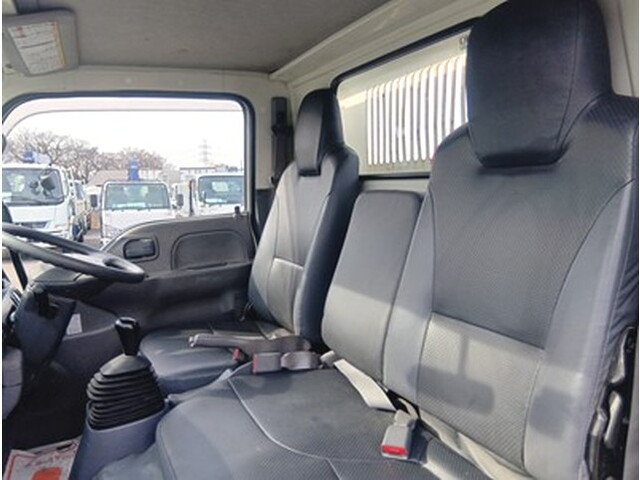 いすゞエルフダンプ小型（2t・3t）[写真23]