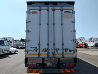 日野プロフィア冷凍車（冷蔵車）大型（10t）[写真05]