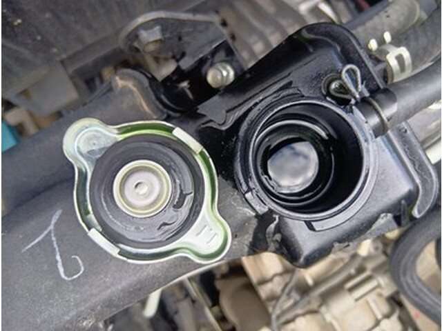 三菱ふそうキャンターローダーダンプ小型（2t・3t）[写真22]