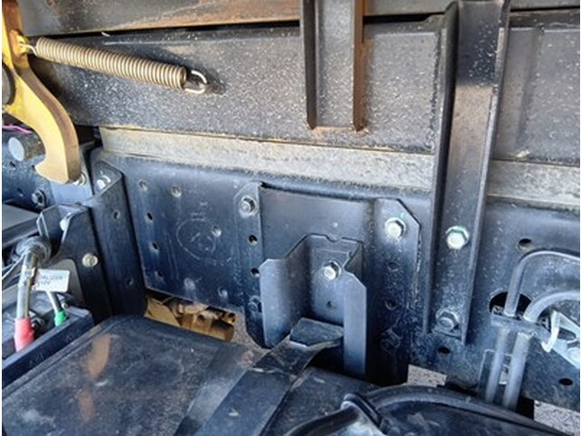 三菱ふそうキャンターローダーダンプ小型（2t・3t）[写真12]