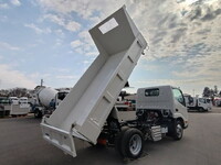 日野デュトロダンプ小型（2t・3t）[写真02]