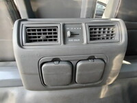 トヨタトヨエース平ボディ小型（2t・3t）[写真24]