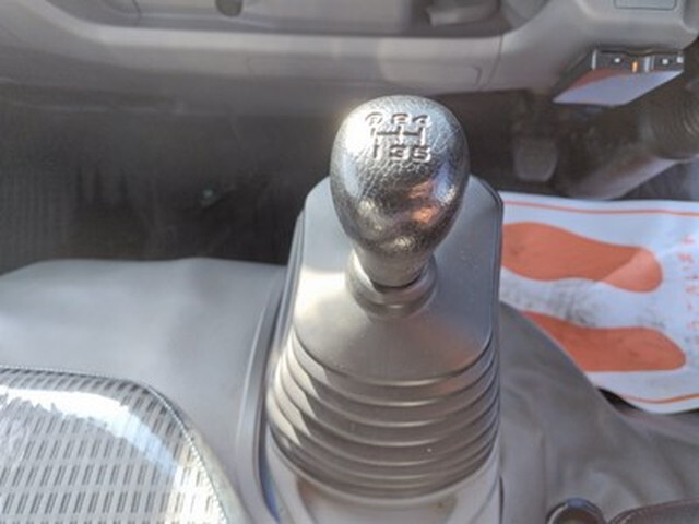 トヨタトヨエース平ボディ小型（2t・3t）[写真26]