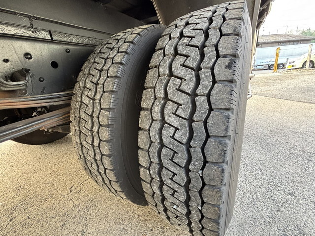 いすゞエルフアルミブロック小型（2t・3t）[写真13]