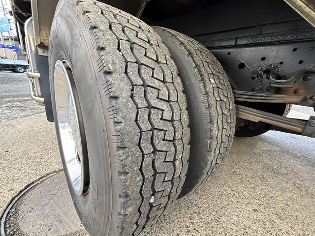 いすゞエルフアルミブロック小型（2t・3t）[写真20]