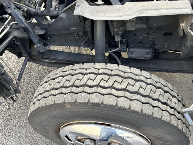 いすゞエルフアルミブロック小型（2t・3t）[写真32]