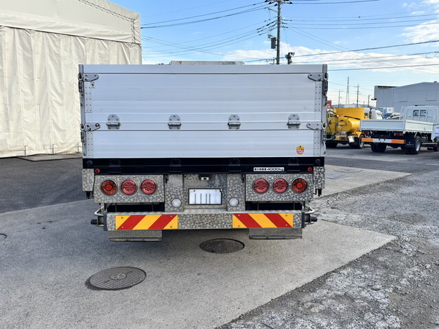 いすゞエルフアルミブロック小型（2t・3t）[写真05]