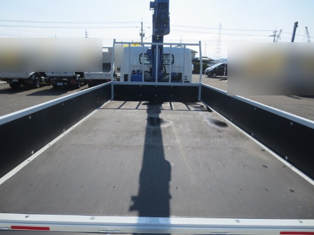 三菱ふそうキャンタークレーン5段小型（2t・3t）[写真09]