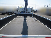 三菱ふそうキャンタークレーン5段小型（2t・3t）[写真10]