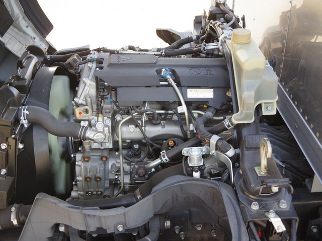 三菱ふそうキャンターアルミバン小型（2t・3t）[写真19]