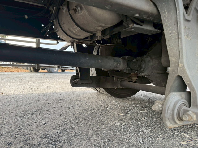 いすゞフォワード冷凍車（冷蔵車）増トン（6t・8t）[写真11]