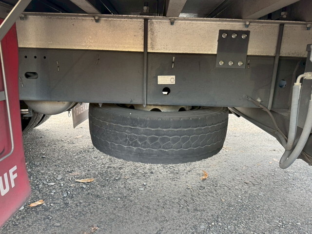 いすゞフォワード冷凍車（冷蔵車）増トン（6t・8t）[写真12]