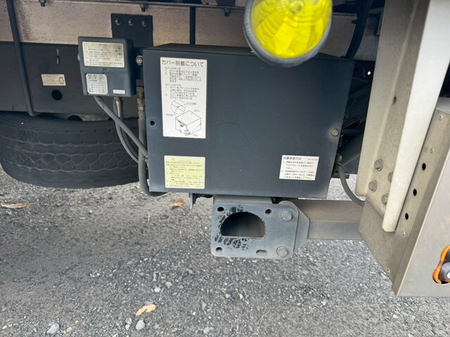 いすゞフォワード冷凍車（冷蔵車）増トン（6t・8t）[写真13]