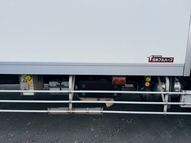 いすゞフォワード冷凍車（冷蔵車）増トン（6t・8t）[写真16]