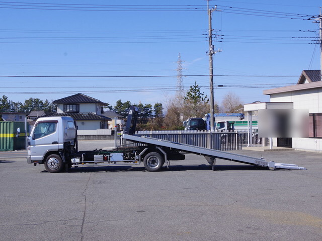三菱ふそうキャンターセーフティローダー小型（2t・3t）[写真13]