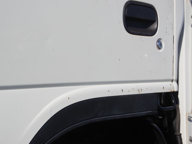 いすゞエルフアルミブロック小型（2t・3t）[写真21]