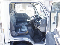 いすゞエルフアルミブロック小型（2t・3t）[写真29]