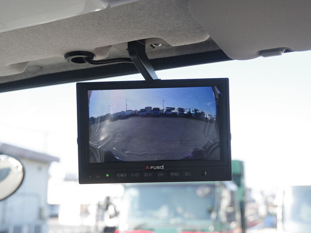 三菱ふそうファイターコンテナ専用車中型（4t）[写真24]