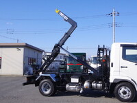 三菱ふそうファイターコンテナ専用車中型（4t）[写真10]