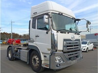 UDトラックスクオントレーラーヘッド（トラクターヘッド）大型（10t）[写真01]