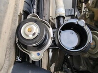 いすゞエルフダンプ小型（2t・3t）[写真24]