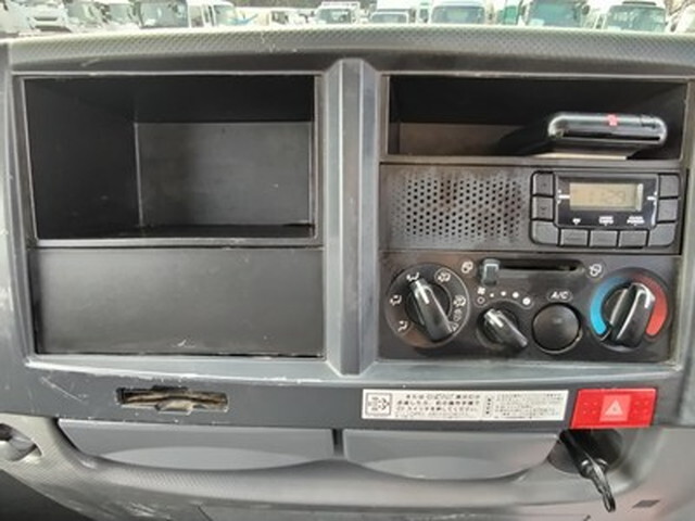 いすゞエルフダンプ小型（2t・3t）[写真27]