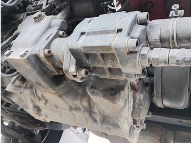 日野レンジャークレーン4段中型（4t）[写真16]