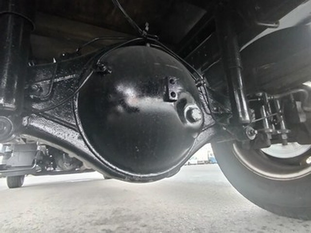 三菱ふそうキャンターダブルキャブ（Wキャブ）小型（2t・3t）[写真11]