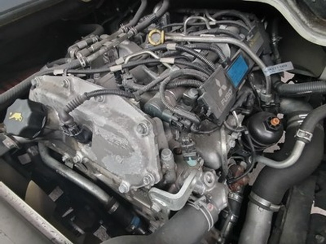 三菱ふそうキャンターダブルキャブ（Wキャブ）小型（2t・3t）[写真15]