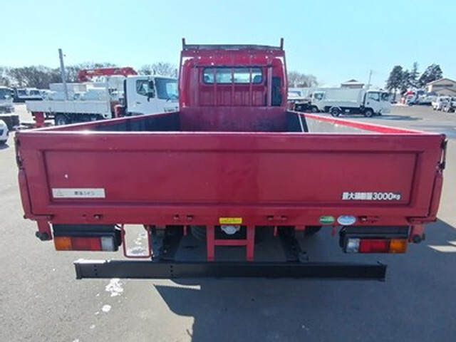 三菱ふそうキャンターダブルキャブ（Wキャブ）小型（2t・3t）[写真05]