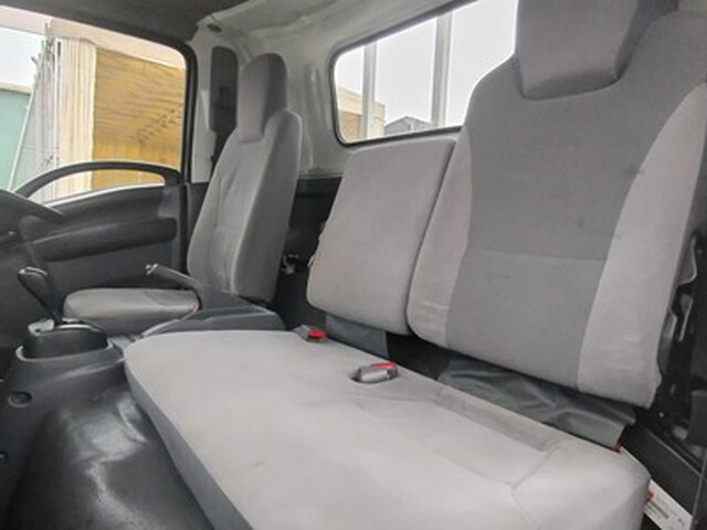 いすゞエルフ平ボディ小型（2t・3t）[写真20]