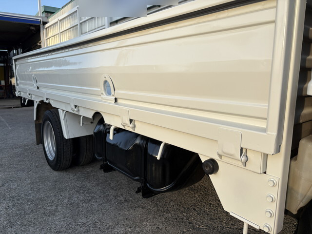 いすゞエルフ平ボディ小型（2t・3t）[写真14]