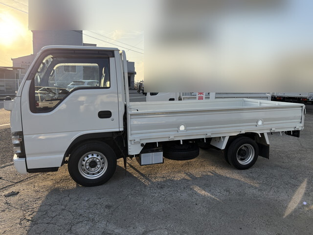 いすゞエルフ平ボディ小型（2t・3t）[写真03]