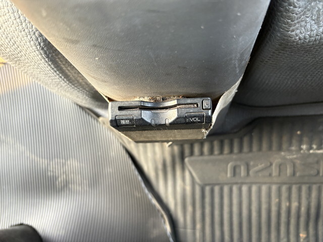 いすゞエルフ平ボディ小型（2t・3t）[写真40]